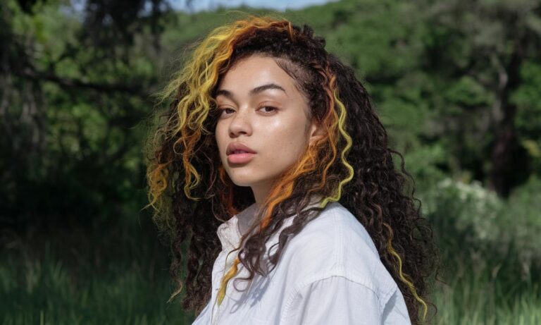 naturalne-sposoby-na-rozjasnienie-ciemnych-wosow-w-domowym-z